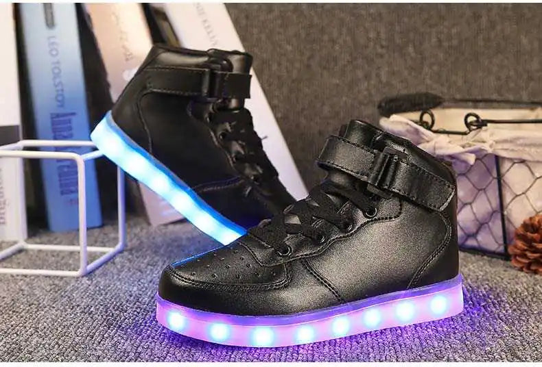Men Sneakers Kid Boots Girl Boy Footwear Women Fashion Casual Sport Outdoor Dance Flats Children Led Light Up Hip-Hop Shoes