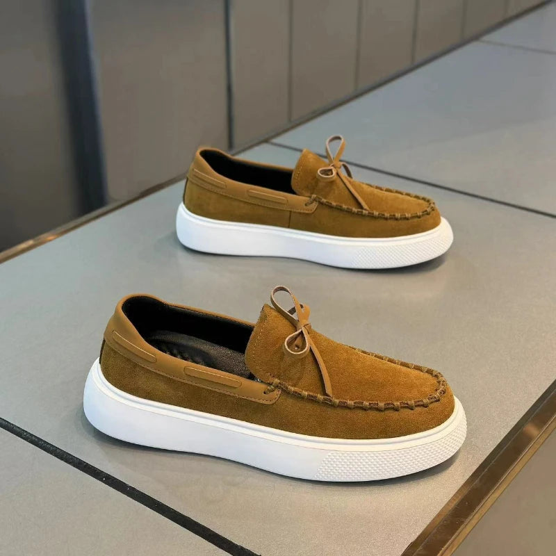 Men's Loafers Slip on Casual Shoes Retro Suede Leather Flat Shoes Fashion Platform Men Driving Shoes Luxury Brand New Dress Shoe