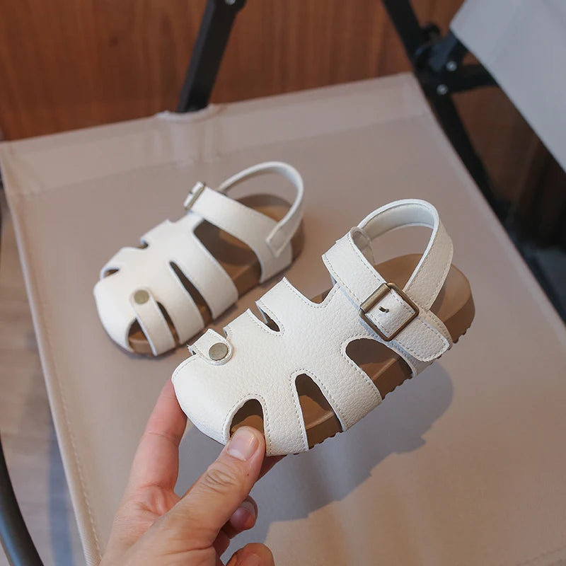 Toddler Boys Girls Toes Capped Sandals 2026 New Summer Kid Beach Barefoot Sandals Soft Sole Comfort Versatile Outdoor Daily Wear