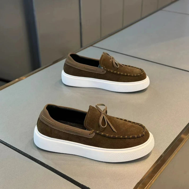 Men's Loafers Slip on Casual Shoes Retro Suede Leather Flat Shoes Fashion Platform Men Driving Shoes Luxury Brand New Dress Shoe