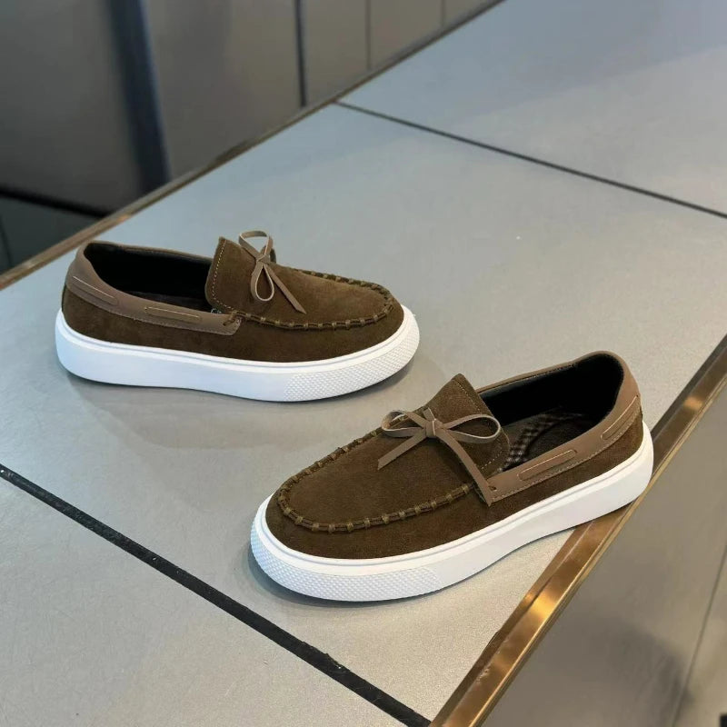 Men's Loafers Slip on Casual Shoes Retro Suede Leather Flat Shoes Fashion Platform Men Driving Shoes Luxury Brand New Dress Shoe
